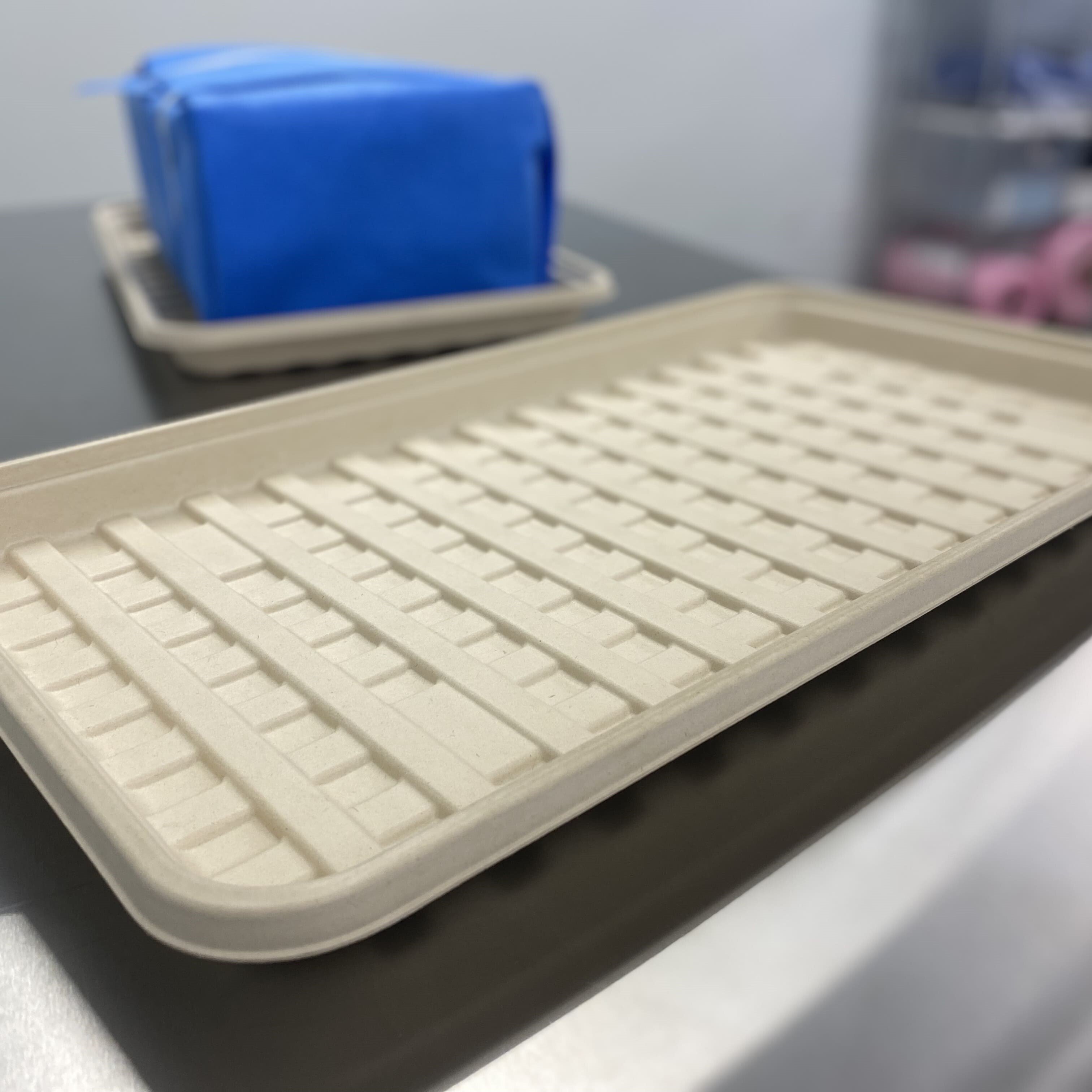 bio-tray single-use transport tray